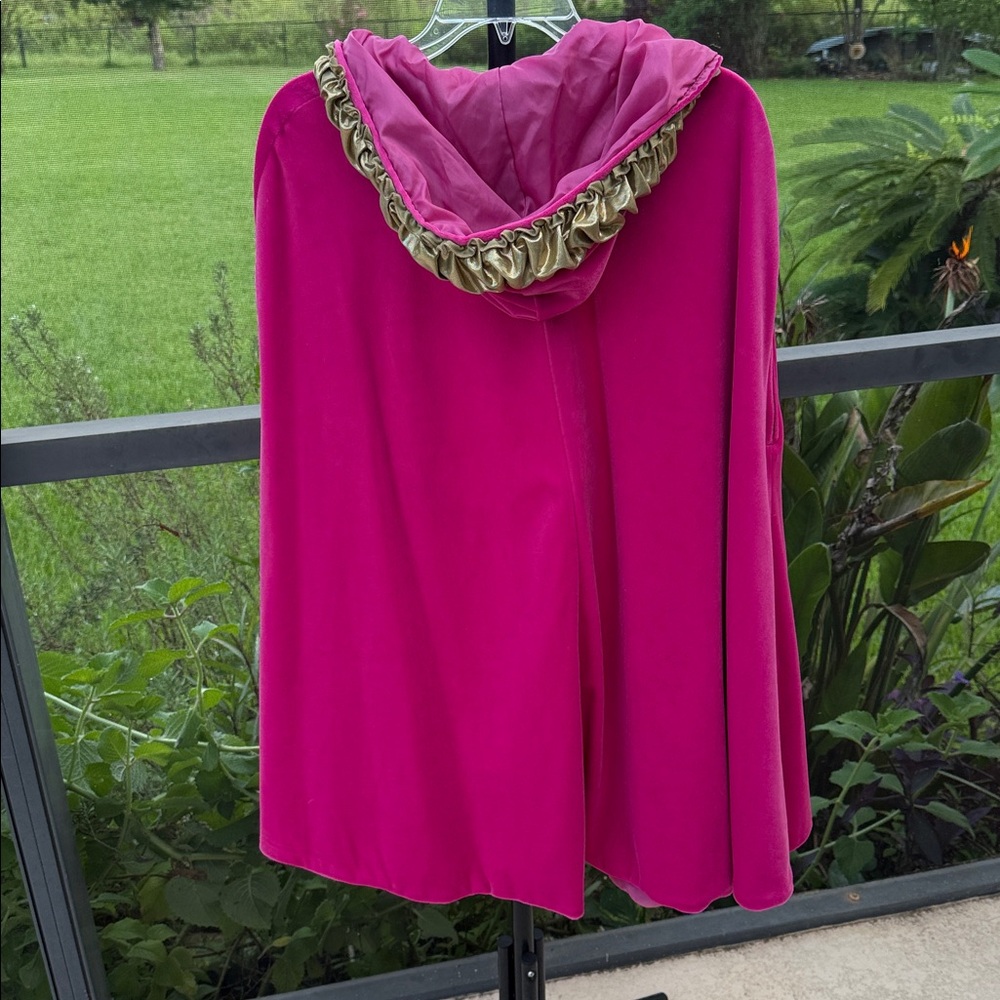 Disney Store M/L pink velvet lined hoodie cape with close gold accents